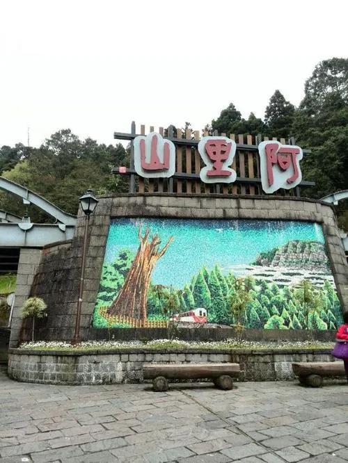 亲戚朋友来旅游，景点门票我要掏钱买吗？现在门票也不便宜，吃饭住宿都是我负责的？