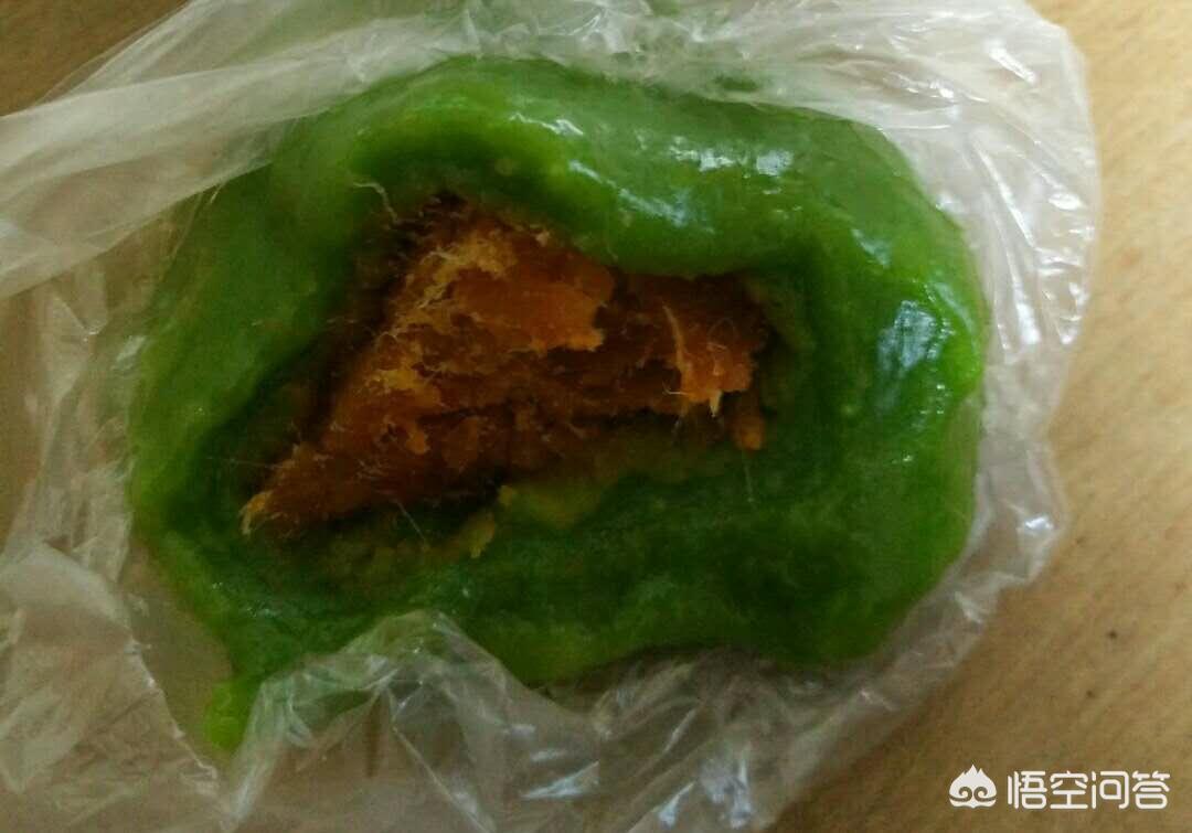 有人说上大学的时候食堂有各种可口饭菜，你还记得在大学食堂你最喜欢吃什么吗？有哪些回忆？