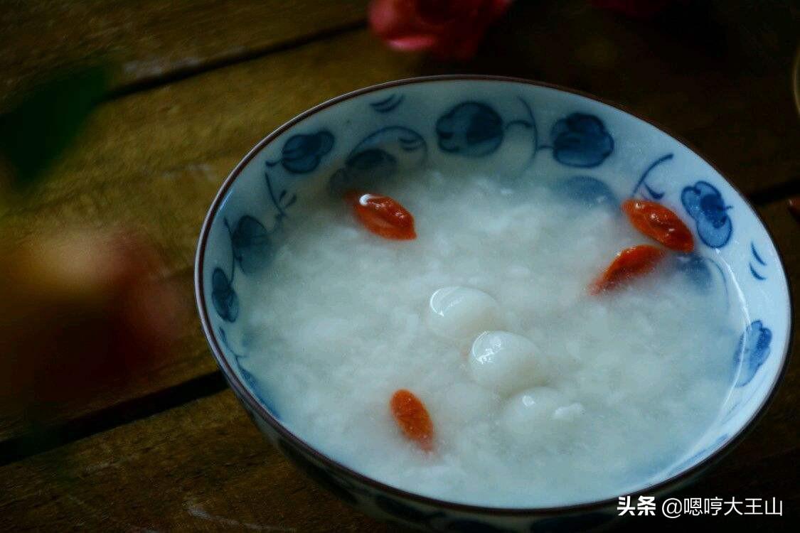 在你去过的中国城市，喜欢哪里的美食，具体有哪些美食呢？