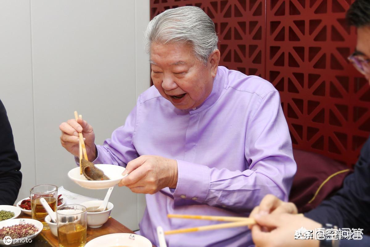 大家觉得蔡澜先生到底有多懂美食？