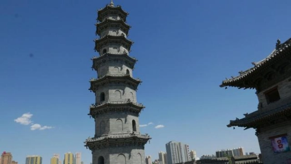 计划去中国九大古都之一大同旅游，在哪个季节去最合适呢？