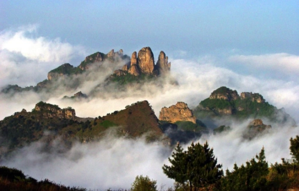 太行山有那些风景区呢？？