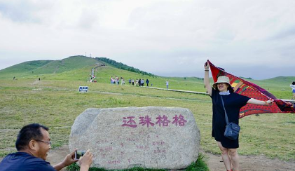 自驾去草原看看,乌兰布统跟塞罕坝公园都是收费的话,二选一怎么选?_百...