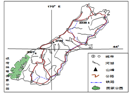 下图所示为新西兰南岛,面积约为15万平方千米。读图,回答下列小题。 小...