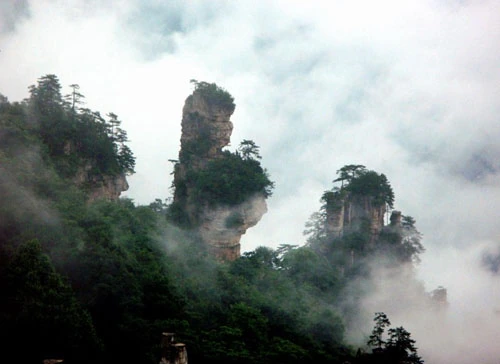 张家界旅游需要几天呢，三日游需要多少钱