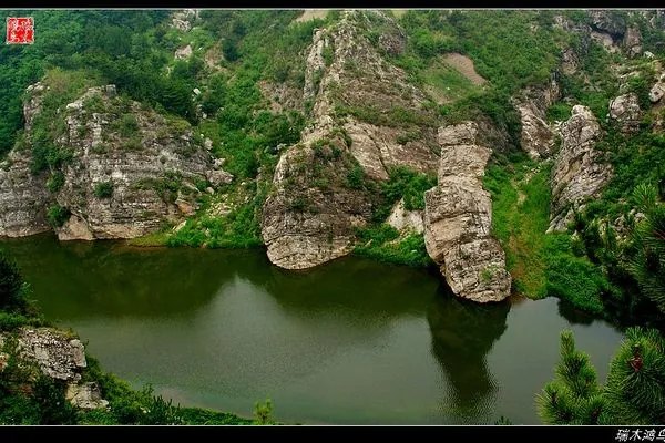 龙潭大峡谷自然风景区的介绍