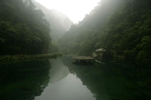 风雨梵净山的介绍