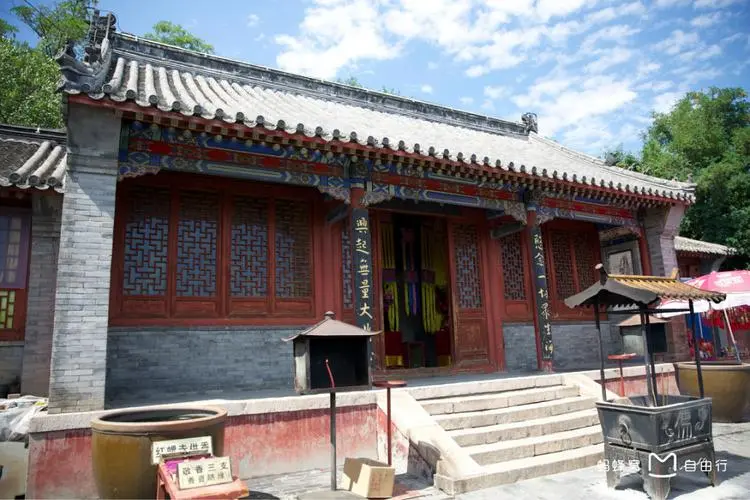 红螺寺的历史沿革(红螺寺的建筑风格是什么样的)