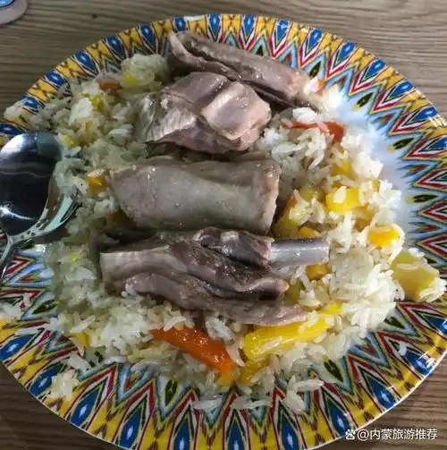 新疆旅游最佳季节是什么时候(新疆美食有哪些推荐)